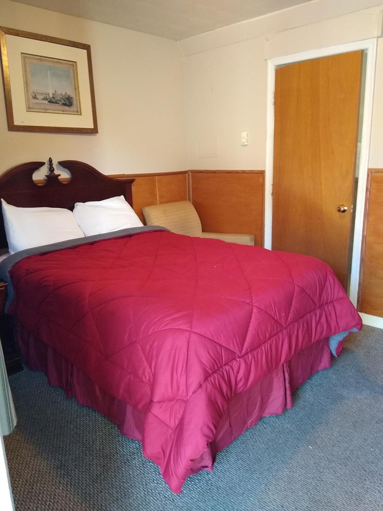 Clarysville Motel